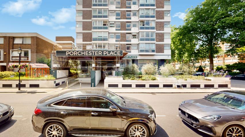 Spacious two bedroom property located near Bayswater / Paddington Porchester Place, Paddington